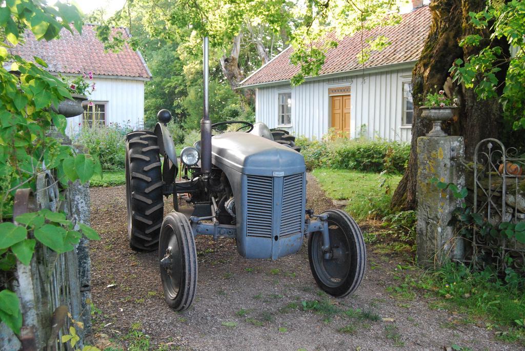 Naestegarden Bed & Breakfast Sätuna Exterior foto